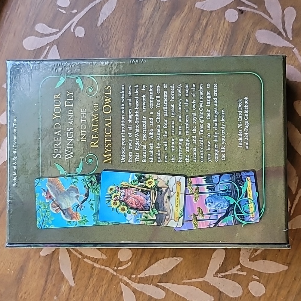 Tarot of the owls tarot deck with book never opened , tarot cards , oracle cards - Picture 3 of 3